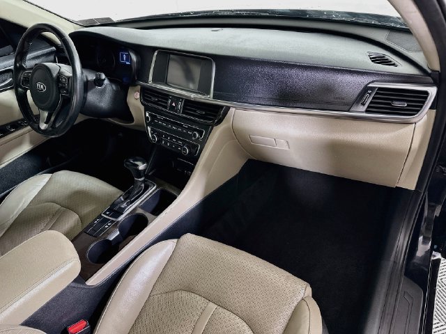 Used 2018 Kia Optima EX w/ Premium Package FWD image 34