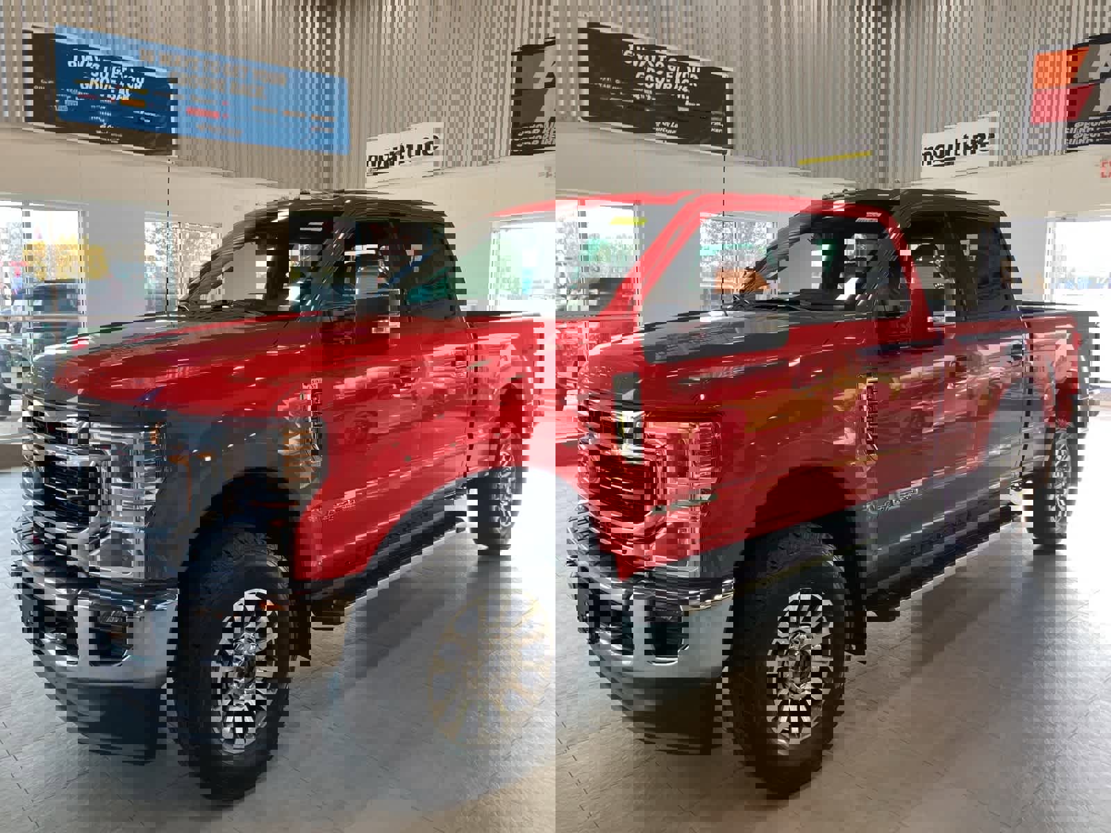 Used 2022 Ford F250 Lariat image 1
