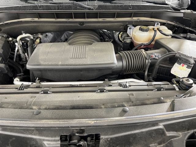 Used 2024 Chevrolet Tahoe Z71 w/ Luxury Package image 24