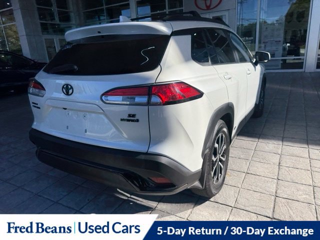 Used 2023 Toyota Corolla Cross AWD Hybrid w/ Moonroof Package image 9