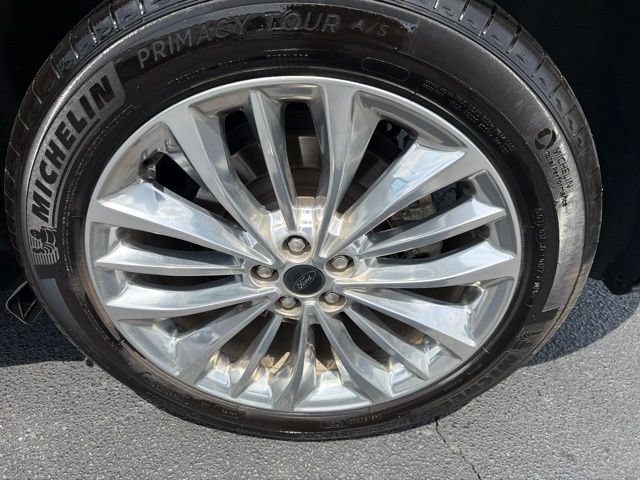 Used 2023 Ford Edge Titanium w/ Equipment Group 301A AWD/4WD image 33