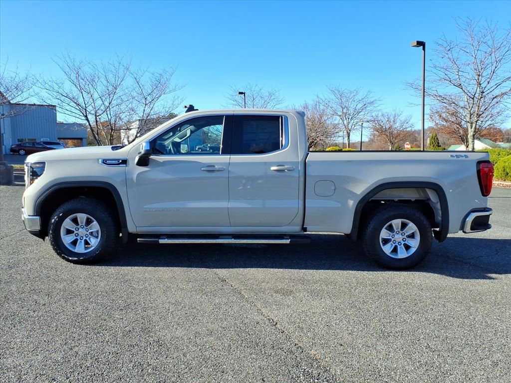 New 2026 GMC Sierra 1500 SLE image 6