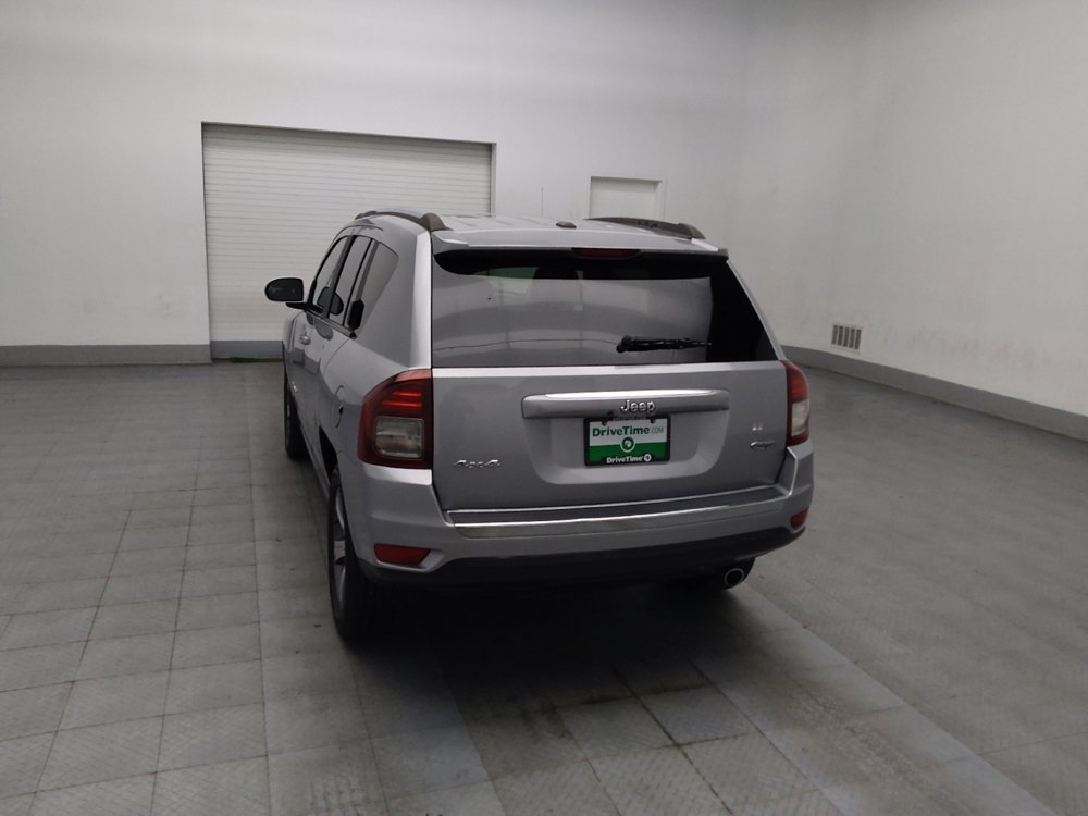 Used 2017 Jeep Compass High Altitude image 6