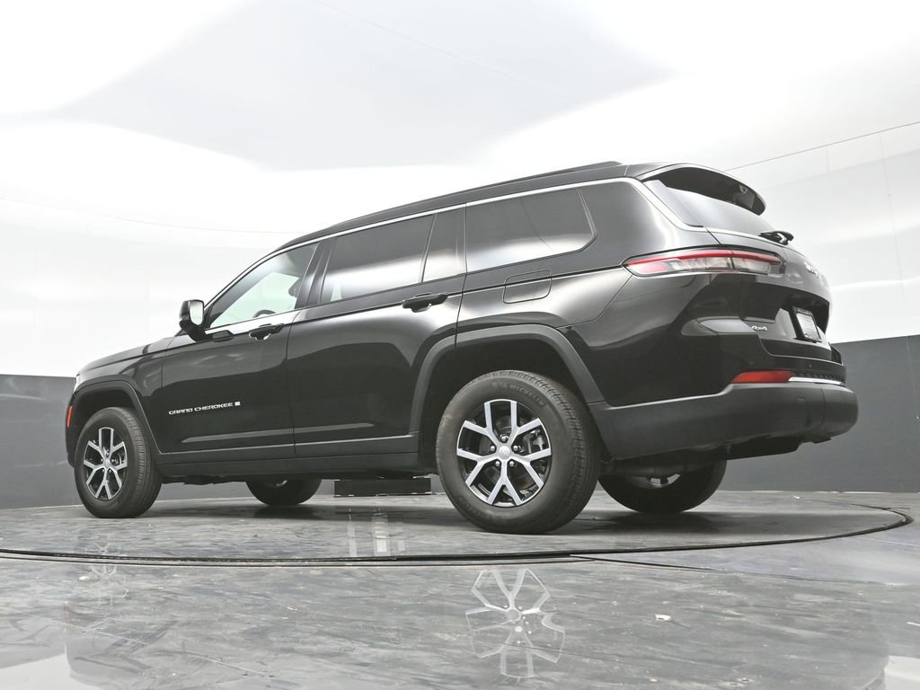Used 2024 Jeep Grand Cherokee L Limited w/ Luxury Tech Group II image 26