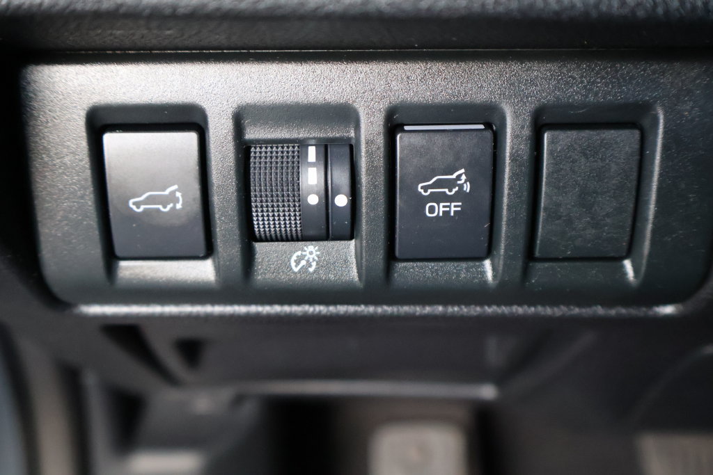 Used 2024 Subaru Outback Premium AWD/4WD image 7
