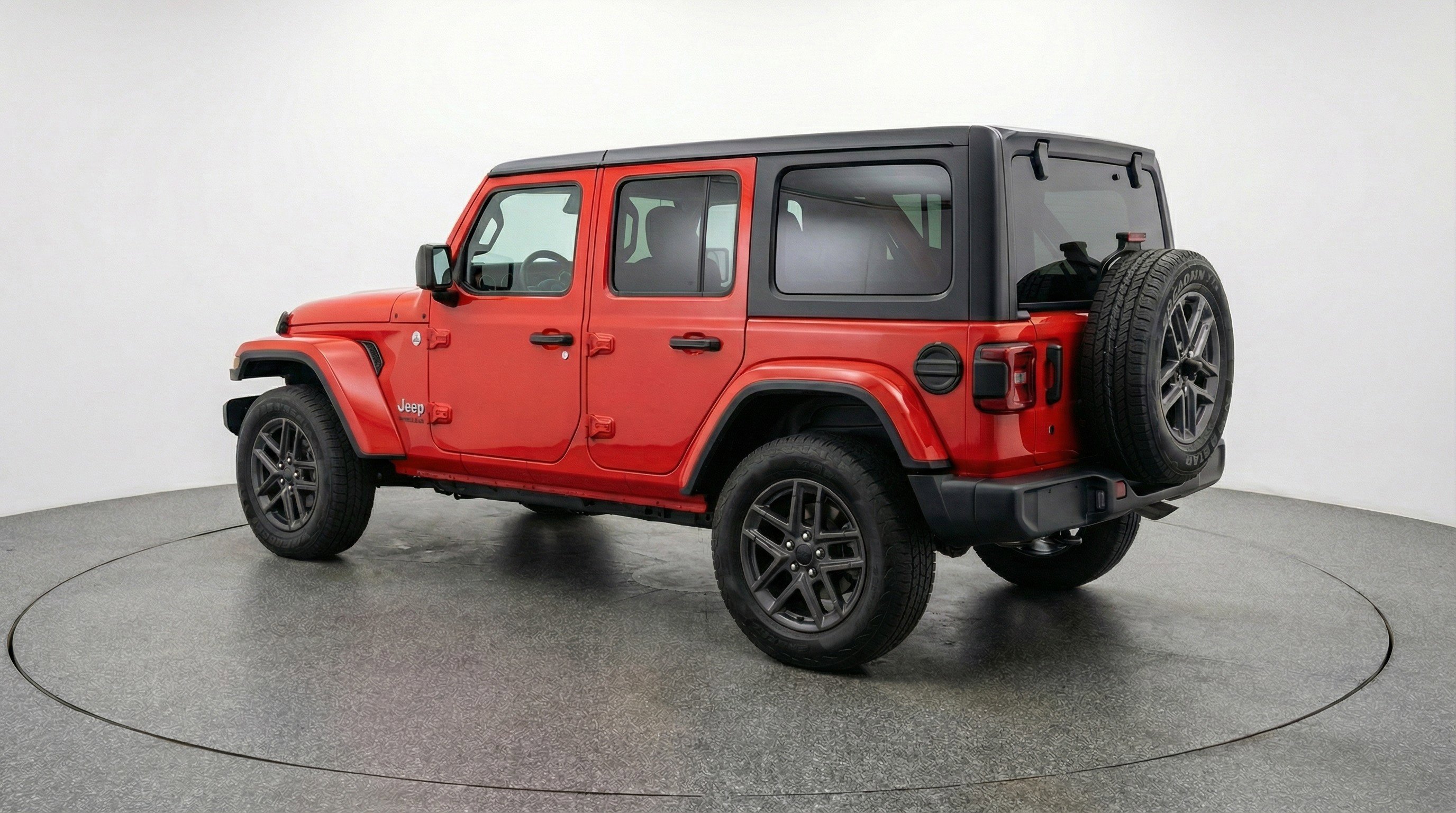 Used 2025 Jeep Wrangler Sport S image 6