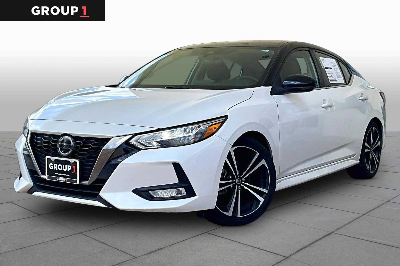 Used 2021 Nissan Sentra SR FWD image 1