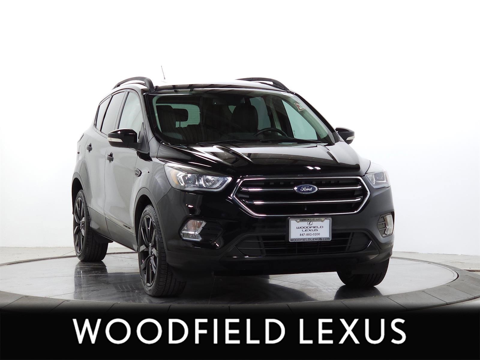 Used 2017 Ford Escape Titanium AWD/4WD image 1