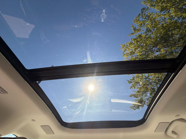 New 2027 Lincoln Aviator Reserve w/ Luxury Package RWD image 22