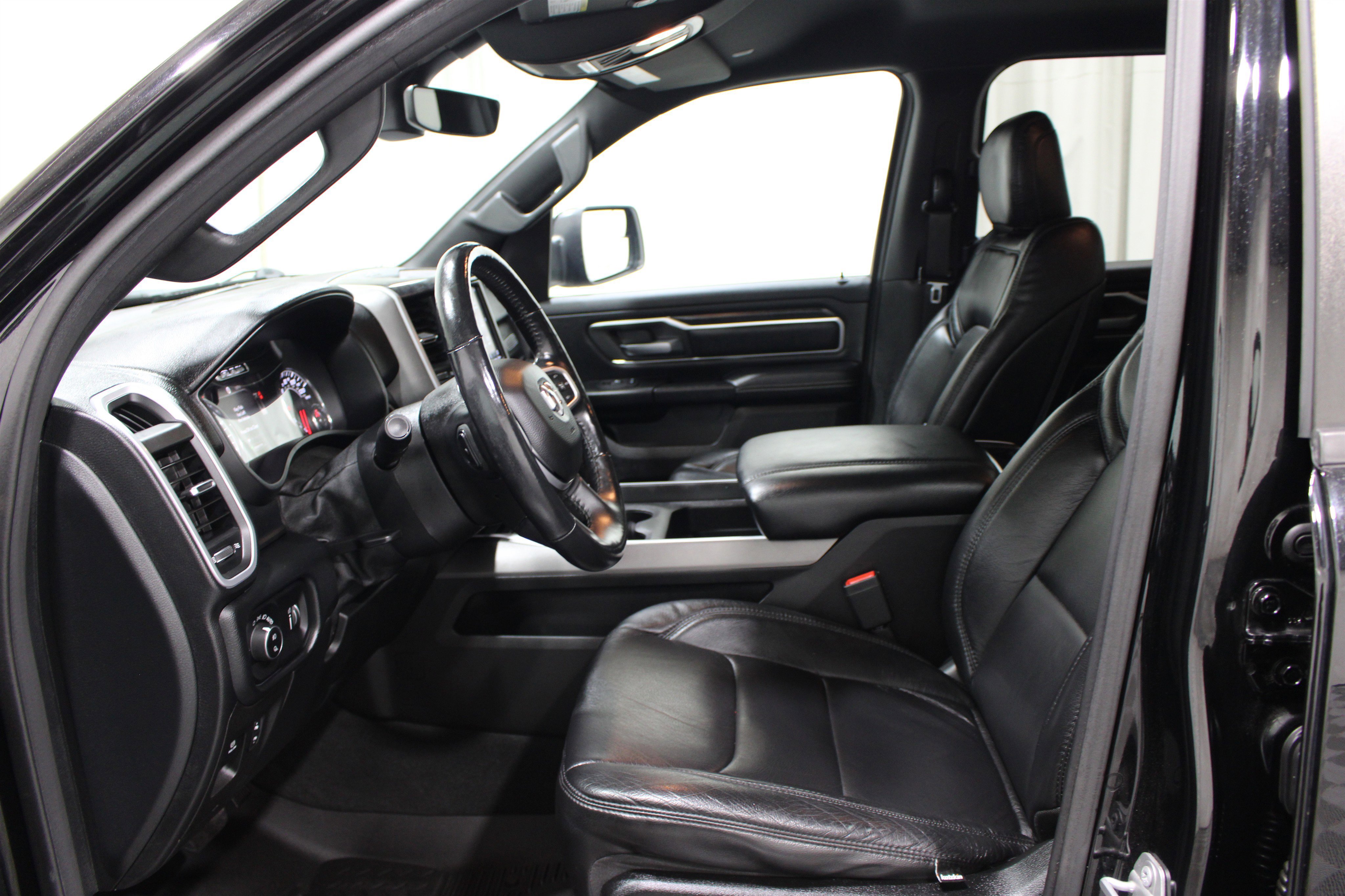 Used 2020 RAM 1500 Big Horn image 6