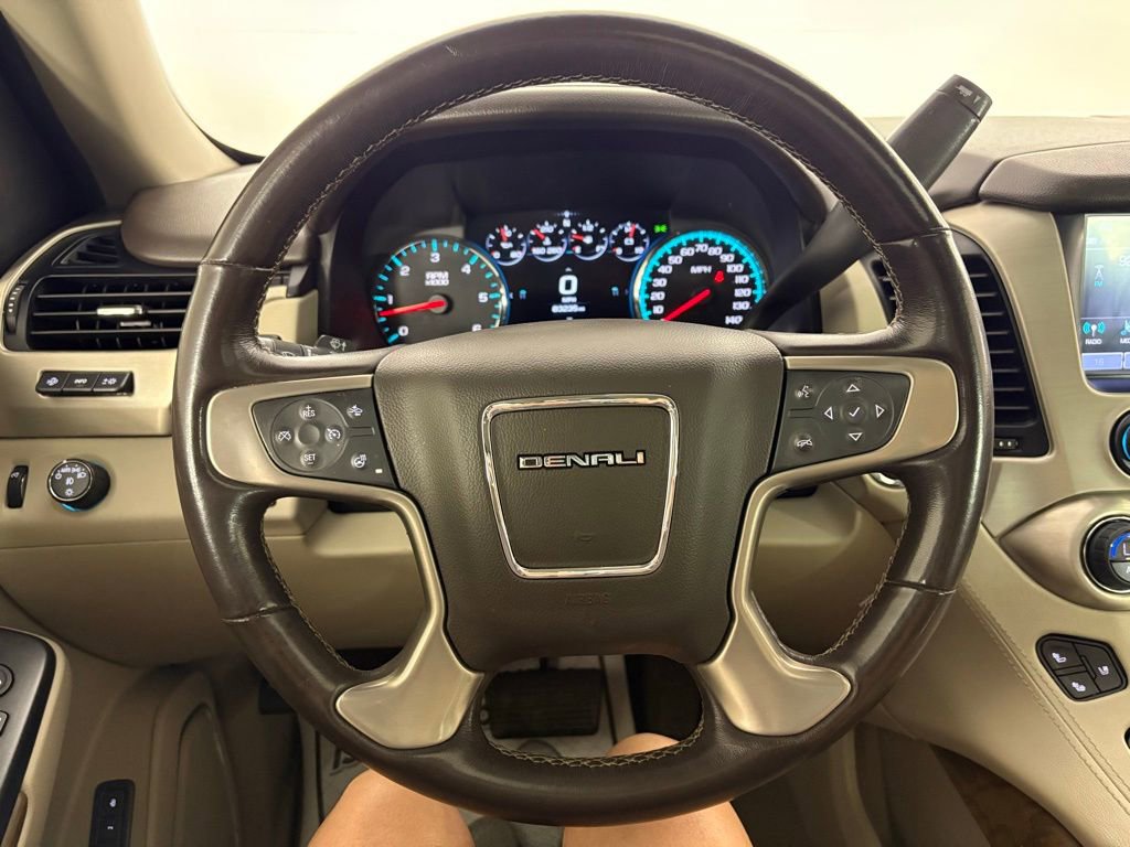Used 2020 GMC Yukon Denali w/ Denali Ultimate Package image 21