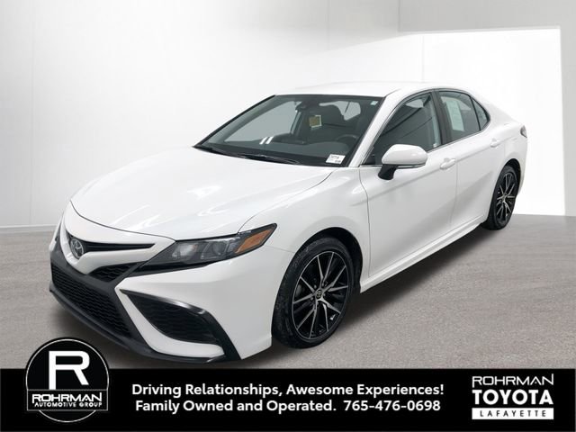 Used 2023 Toyota Camry SE