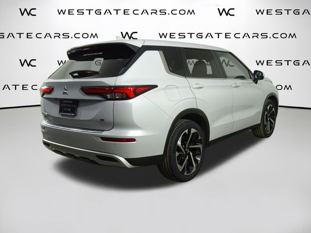 Used 2024 Mitsubishi Outlander SE image 44
