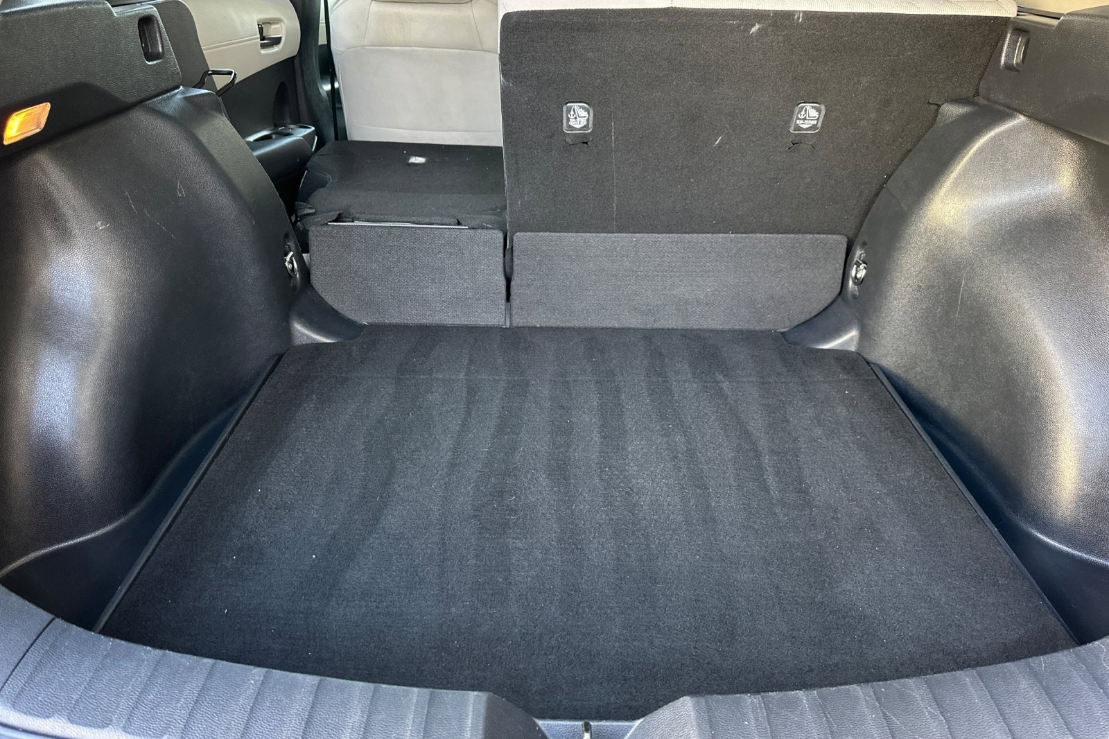 Used 2022 Toyota Corolla Cross LE image 18