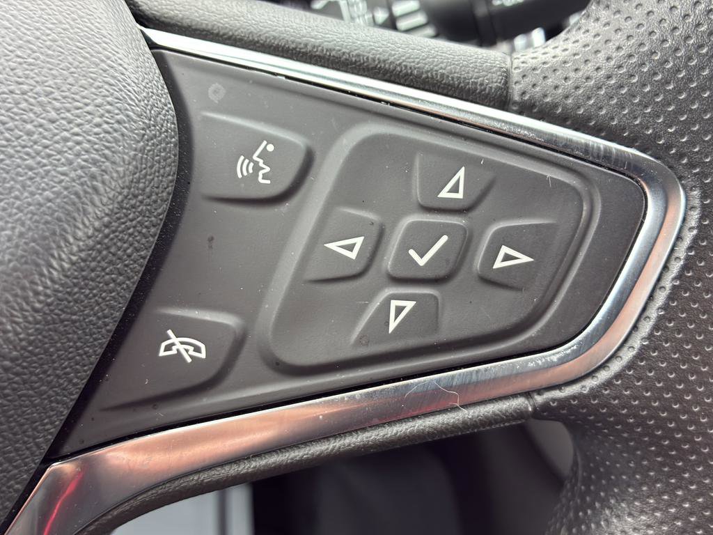 Used 2024 Chevrolet Equinox LS w/ LS Convenience Package FWD image 28
