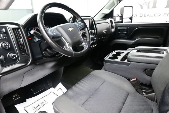 Used 2016 Chevrolet Silverado 2500 LT AWD/4WD image 18
