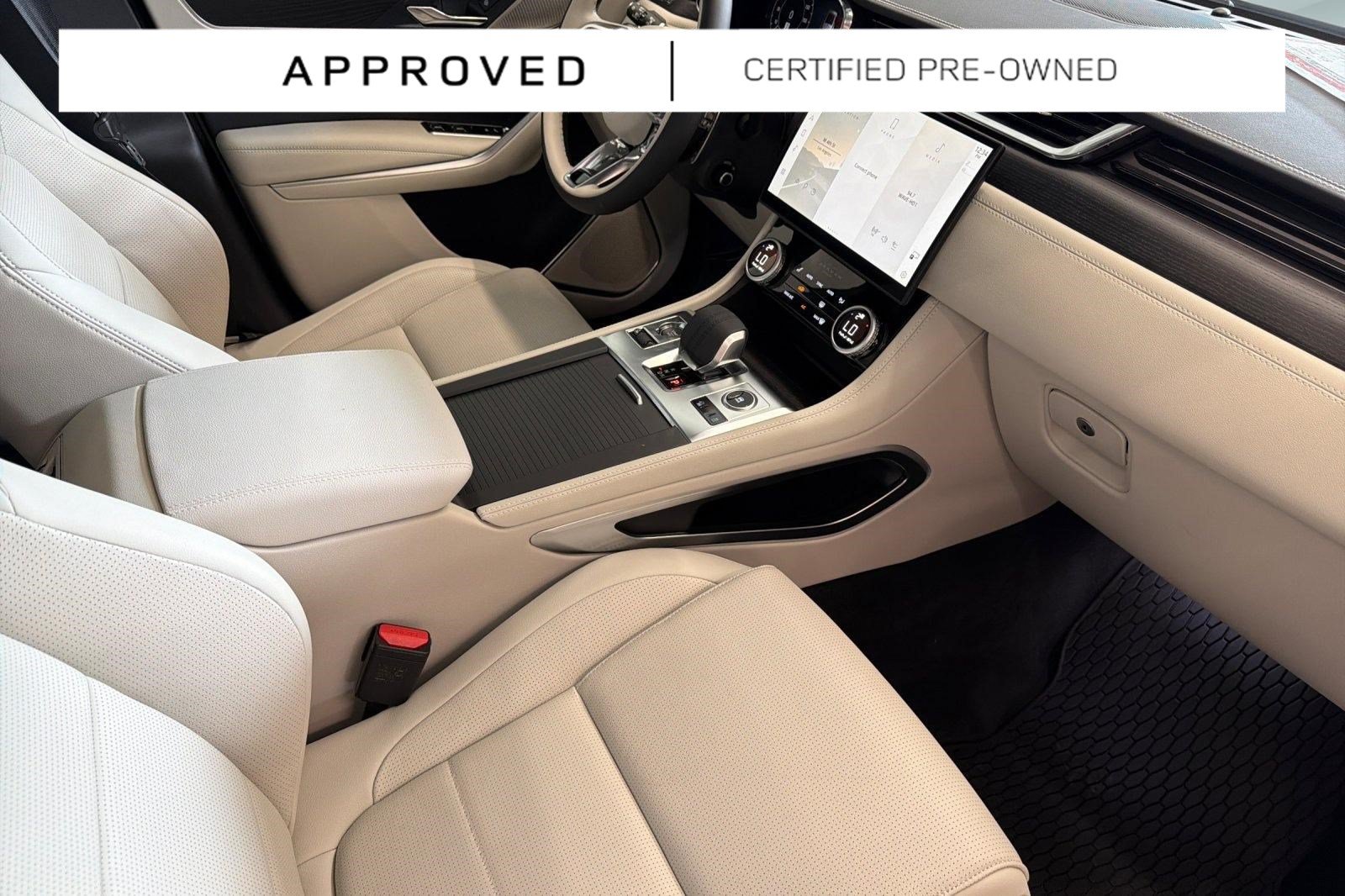 Used 2025 Jaguar F-PACE R-Dynamic S AWD/4WD image 28