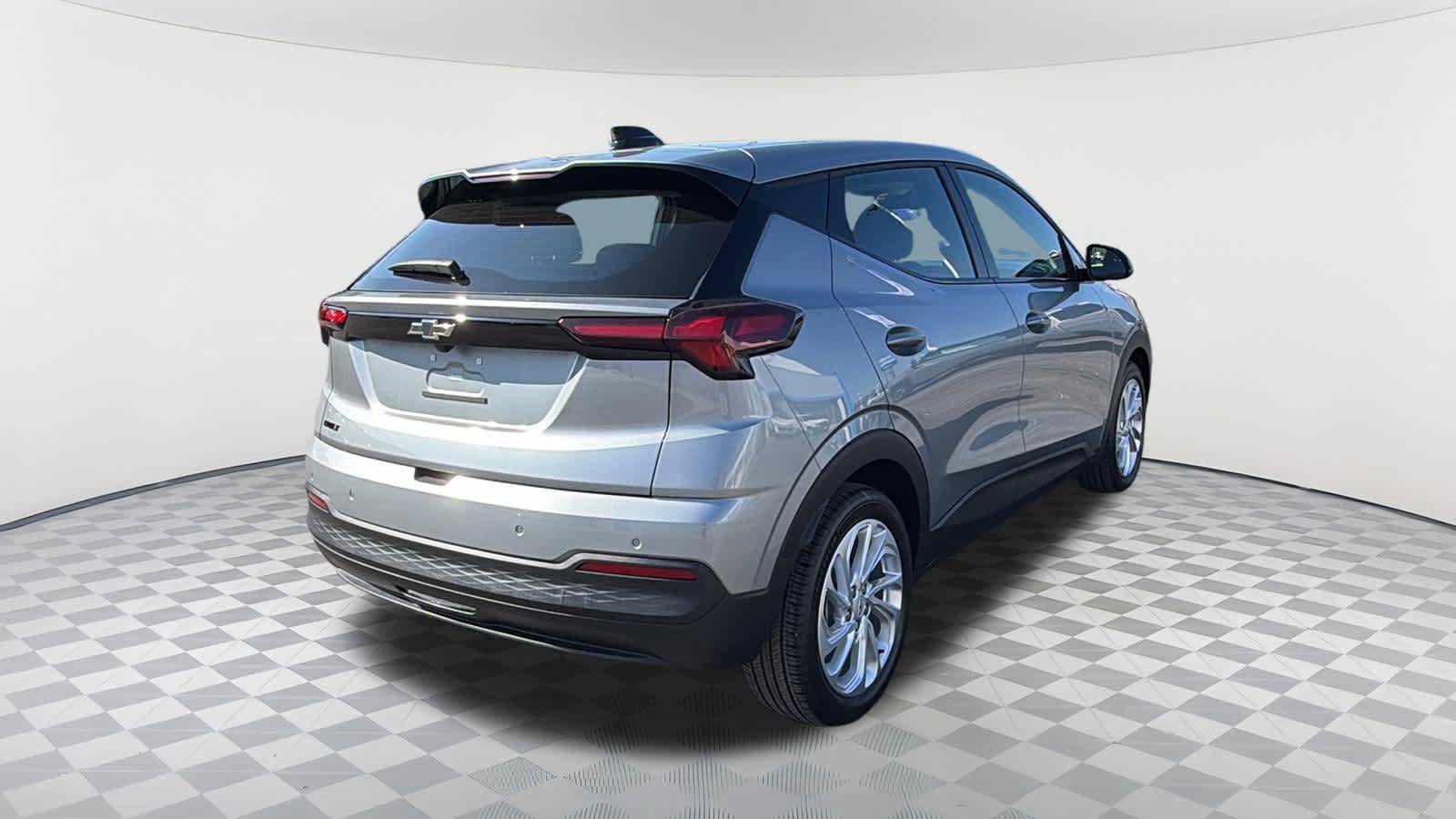 New 2027 Chevrolet Bolt LT FWD image 5
