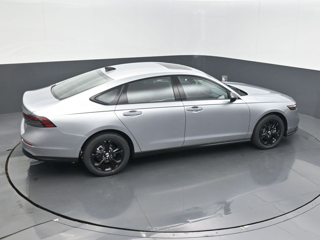 New 2025 Honda Accord SE image 24