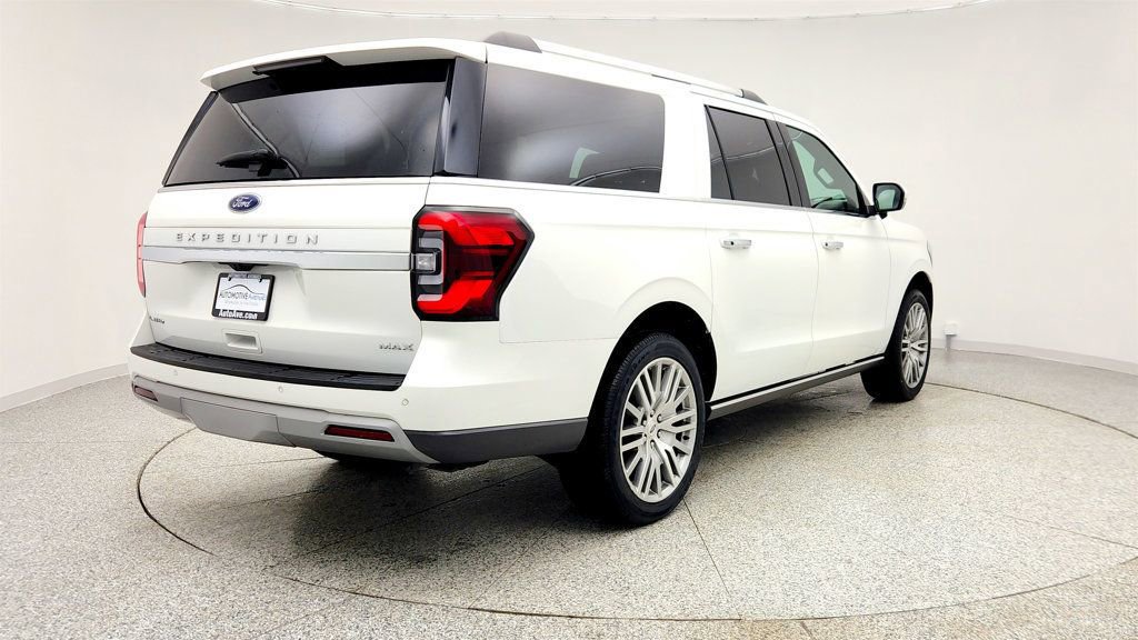 Used 2023 Ford Expedition Max Limited image 5