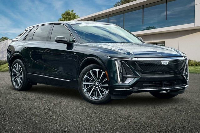 Certified 2024 Cadillac Lyriq Sport AWD/4WD image 2