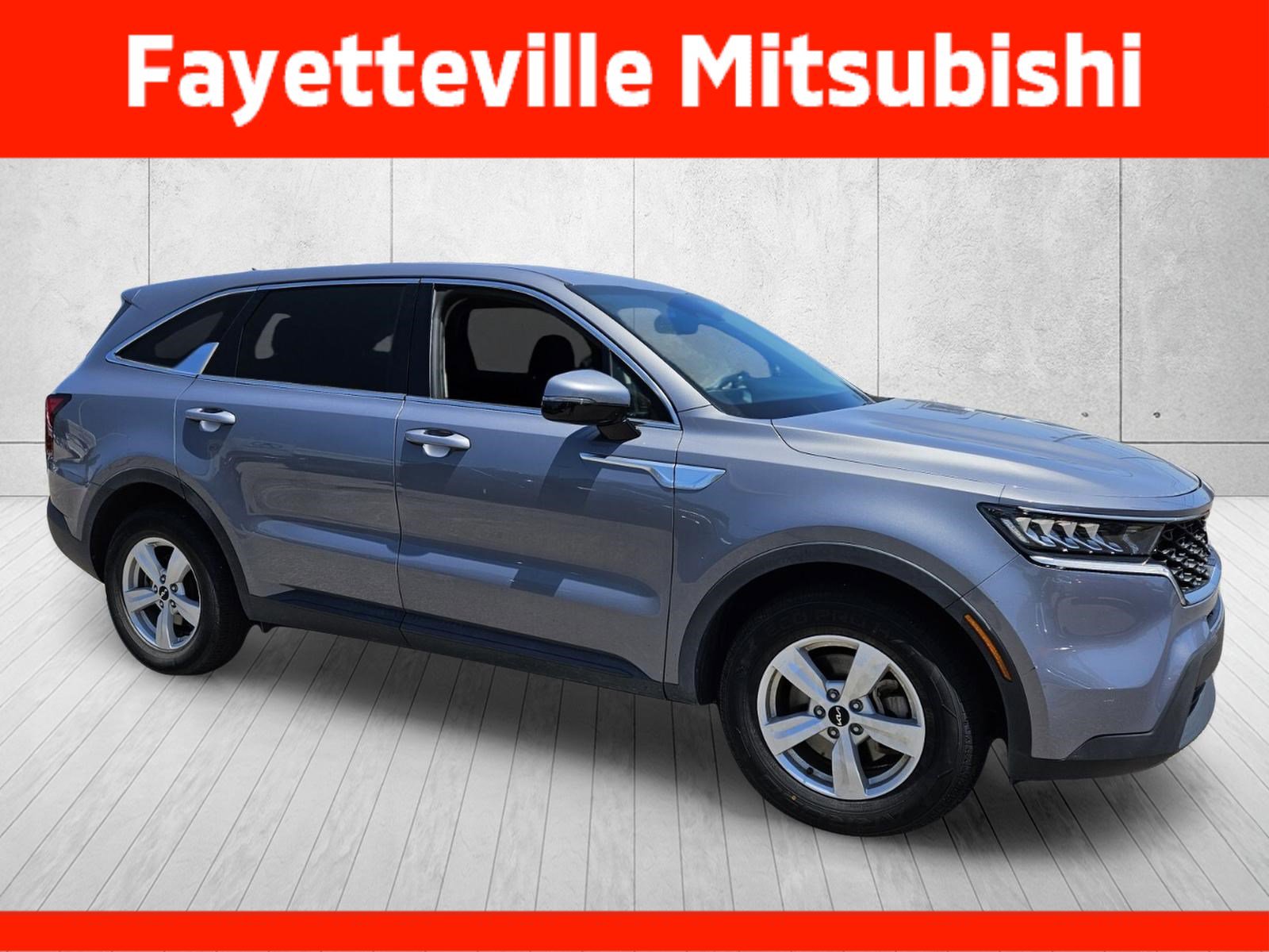 Used 2023 Kia Sorento LX