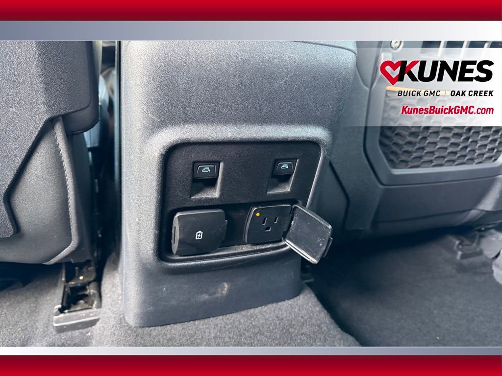 Used 2023 Ford Bronco Badlands w/ Sasquatch Package image 5