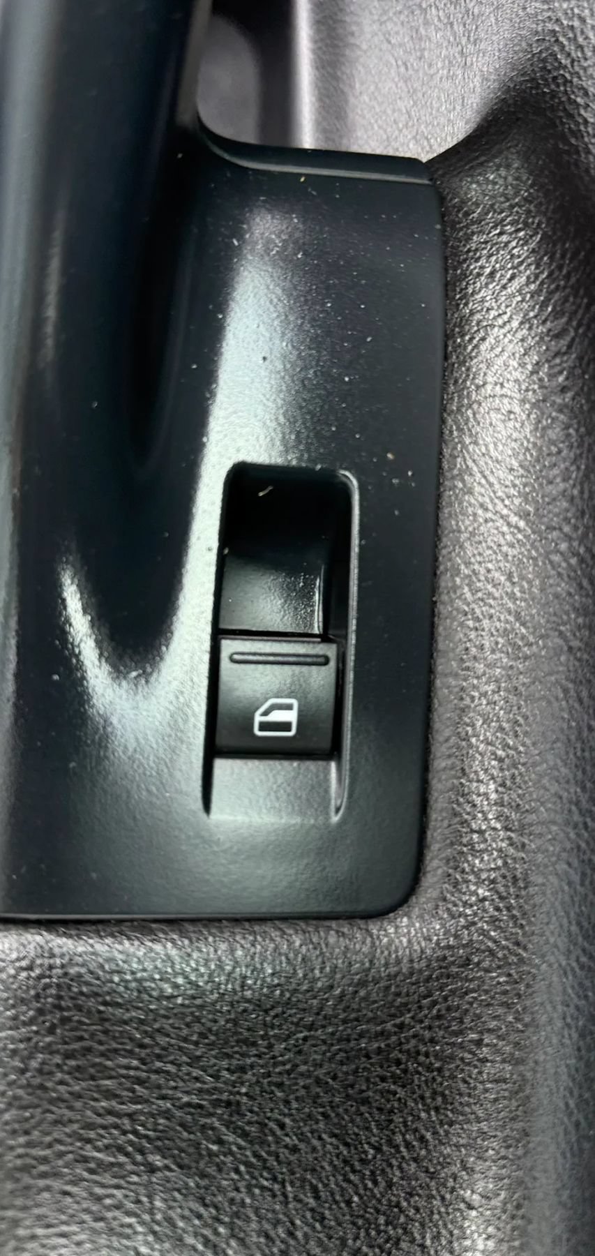 Used 2014 Volkswagen Jetta TDI FWD image 30