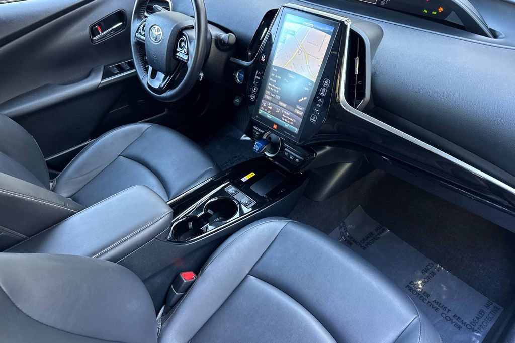 Certified 2021 Toyota Prius Prime Limited FWD image 15