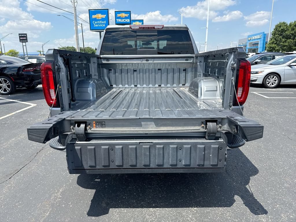 Used 2020 GMC Sierra 1500 SLT w/ SLT Premium Package AWD/4WD image 24