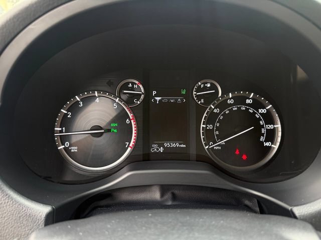 Used 2021 Lexus GX 460 Luxury w/ Off Road Package AWD/4WD image 16