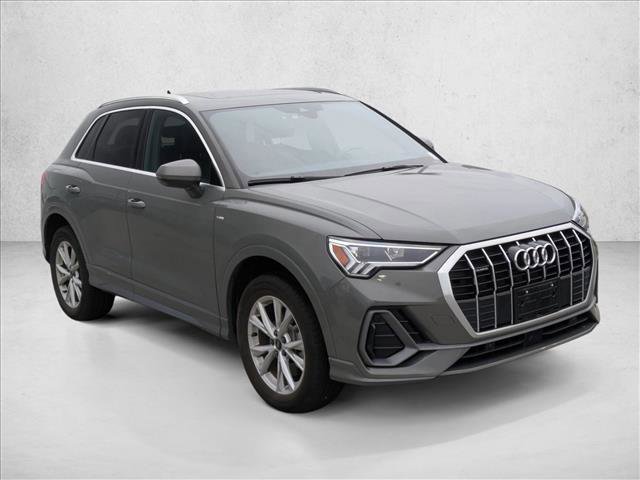 Used 2024 Audi Q3 2.0T Premium w/ Convenience Package AWD/4WD video 3