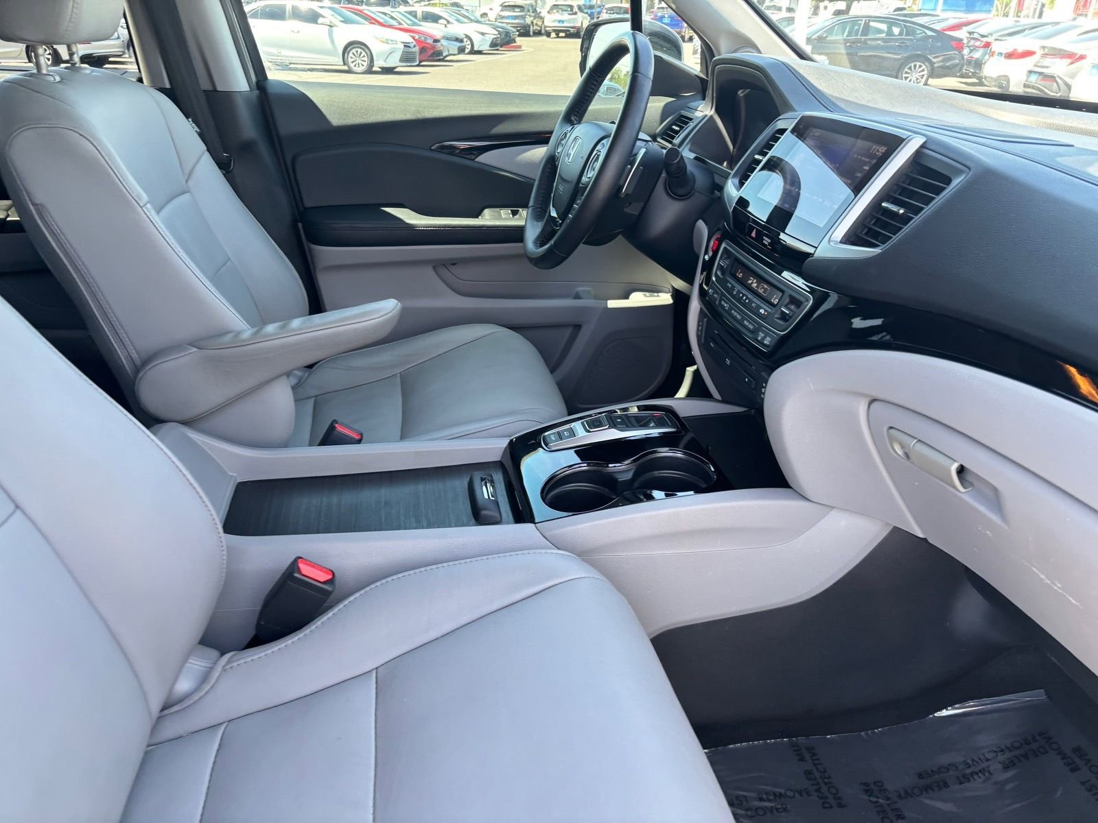 Used 2018 Honda Pilot Touring image 14