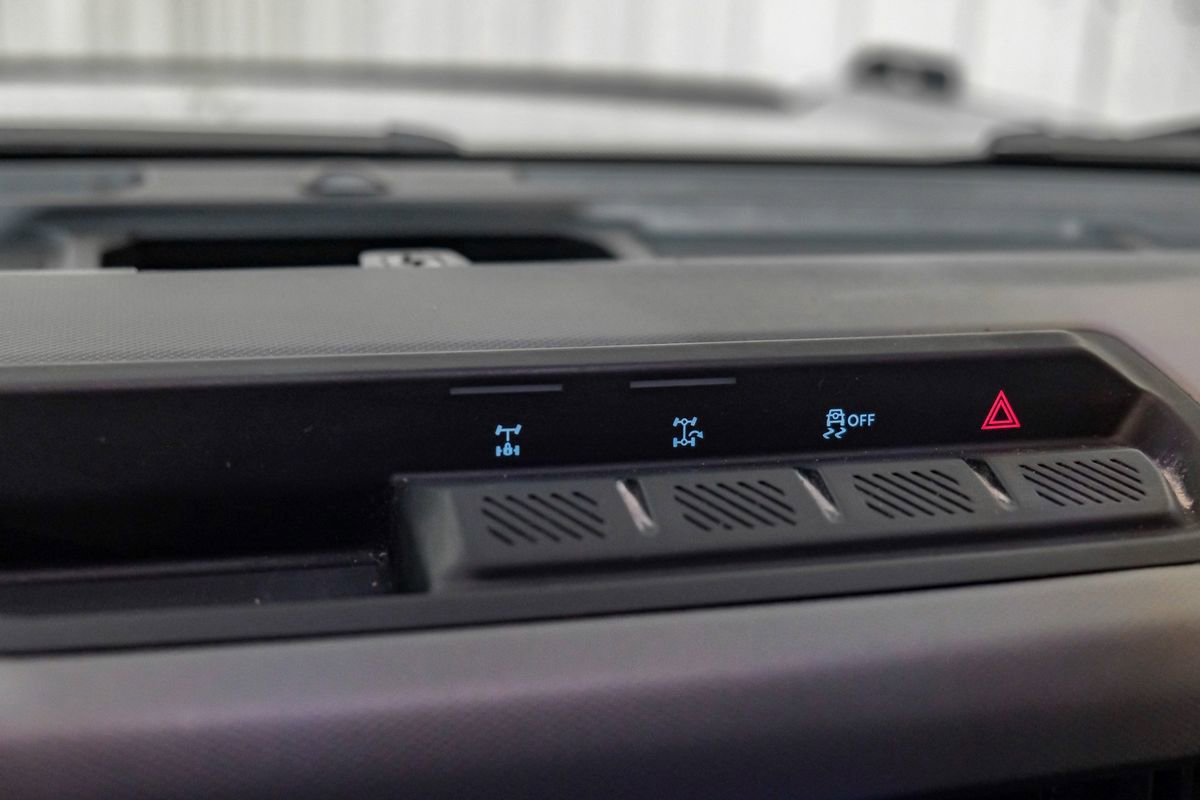 Used 2023 Ford Bronco Black Diamond image 29