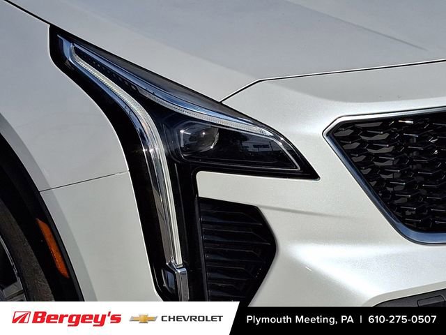 Certified 2023 Cadillac XT4 Sport w/ Cold Weather Package image 11