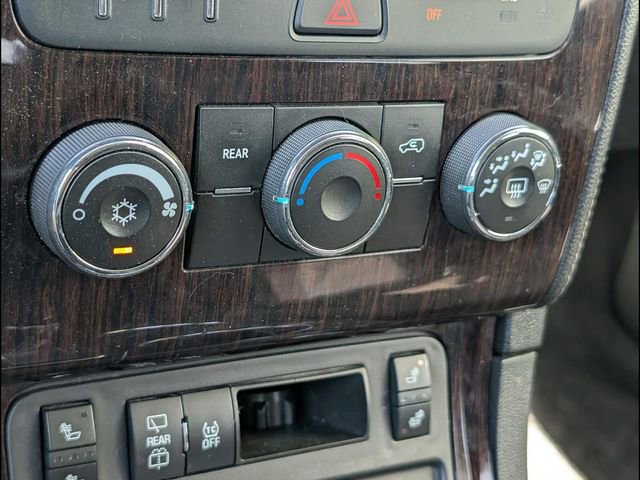 Used 2017 Chevrolet Traverse LT w/ Style and Technology Package image 14