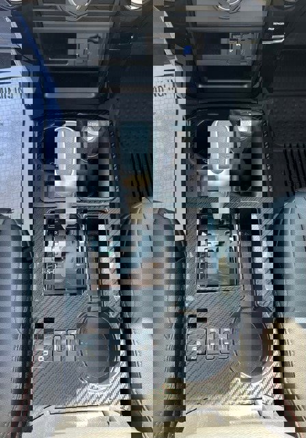 Used 2023 Toyota 4Runner TRD Off-Road Premium image 18