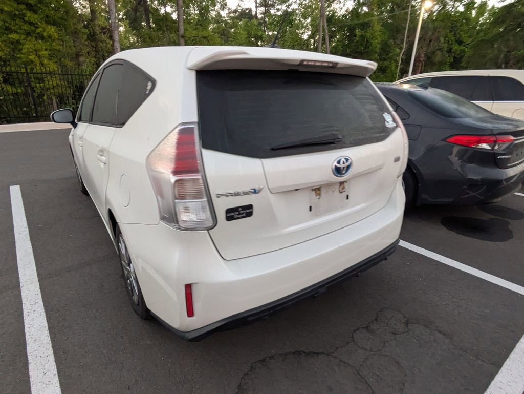 Used 2015 Toyota Prius V Three image 5