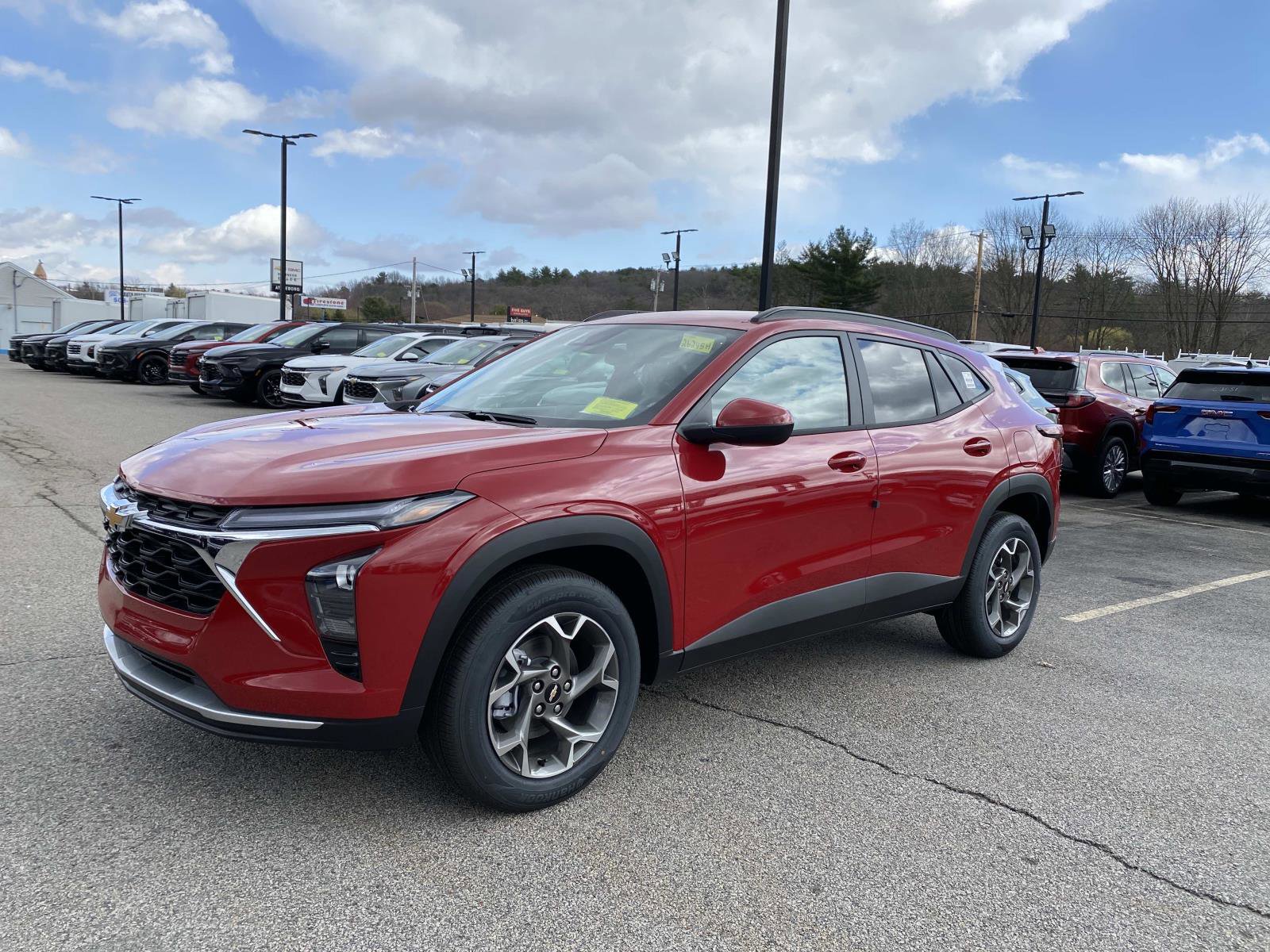New 2026 Chevrolet Trax LT FWD image 1
