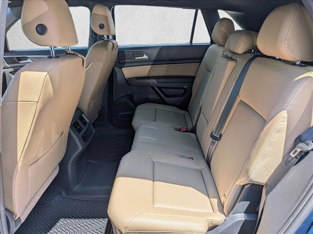Used 2020 Volkswagen Atlas Cross Sport SE FWD image 18