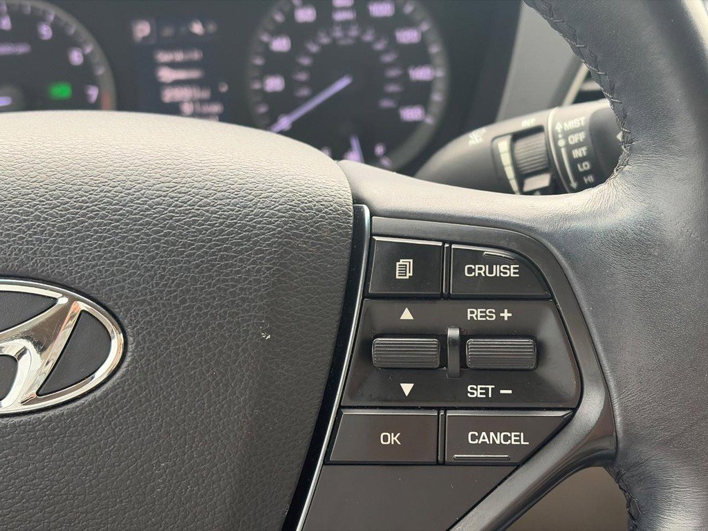 Used 2015 Hyundai Sonata Limited image 23