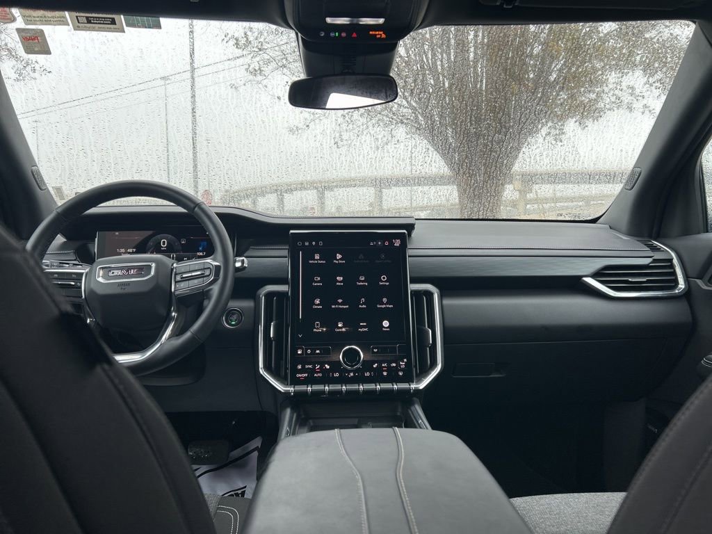 Used 2025 GMC Acadia Elevation image 14