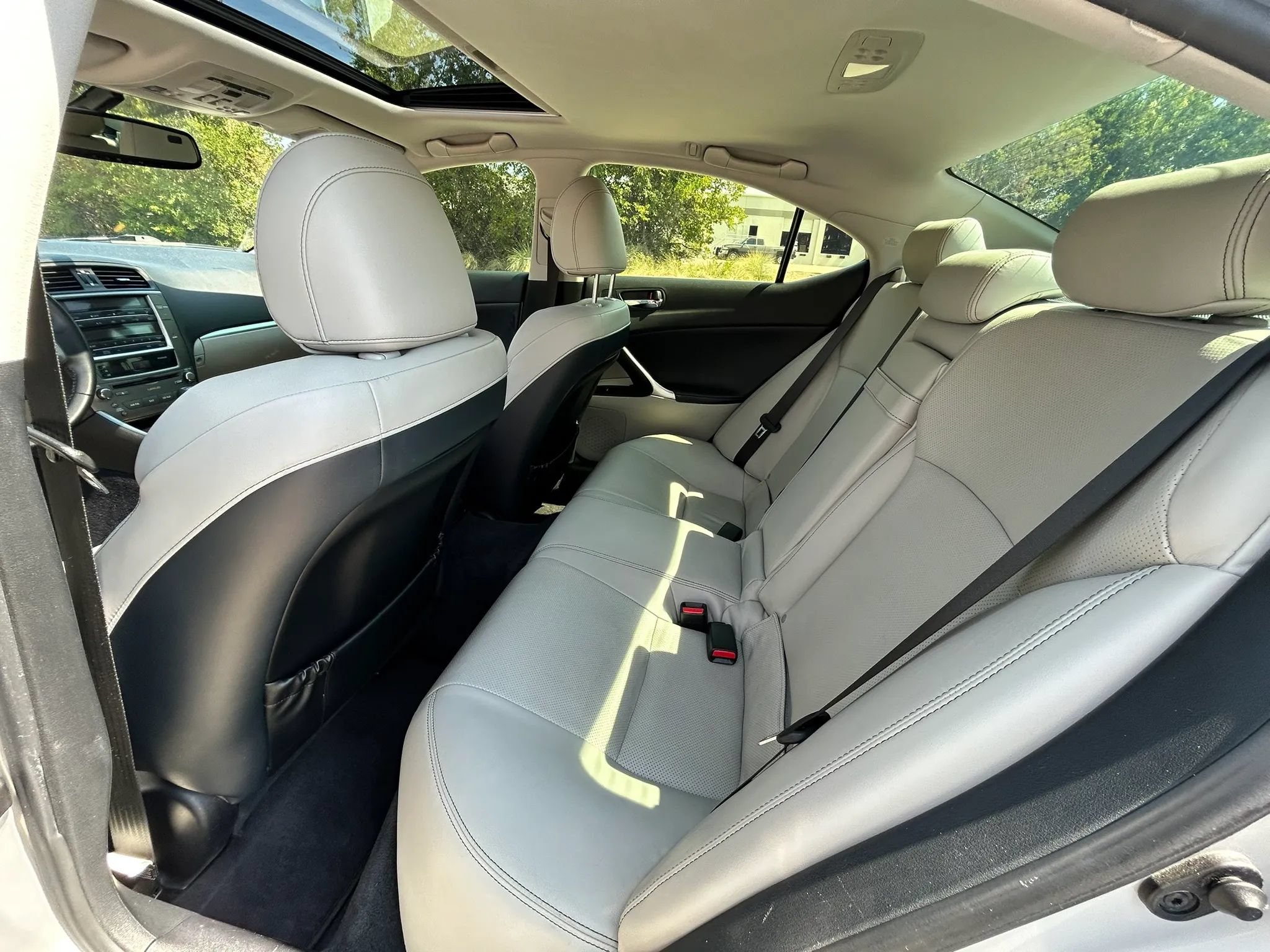 Used 2012 Lexus IS 250 w/ Premium Pkg Value Edition RWD image 13