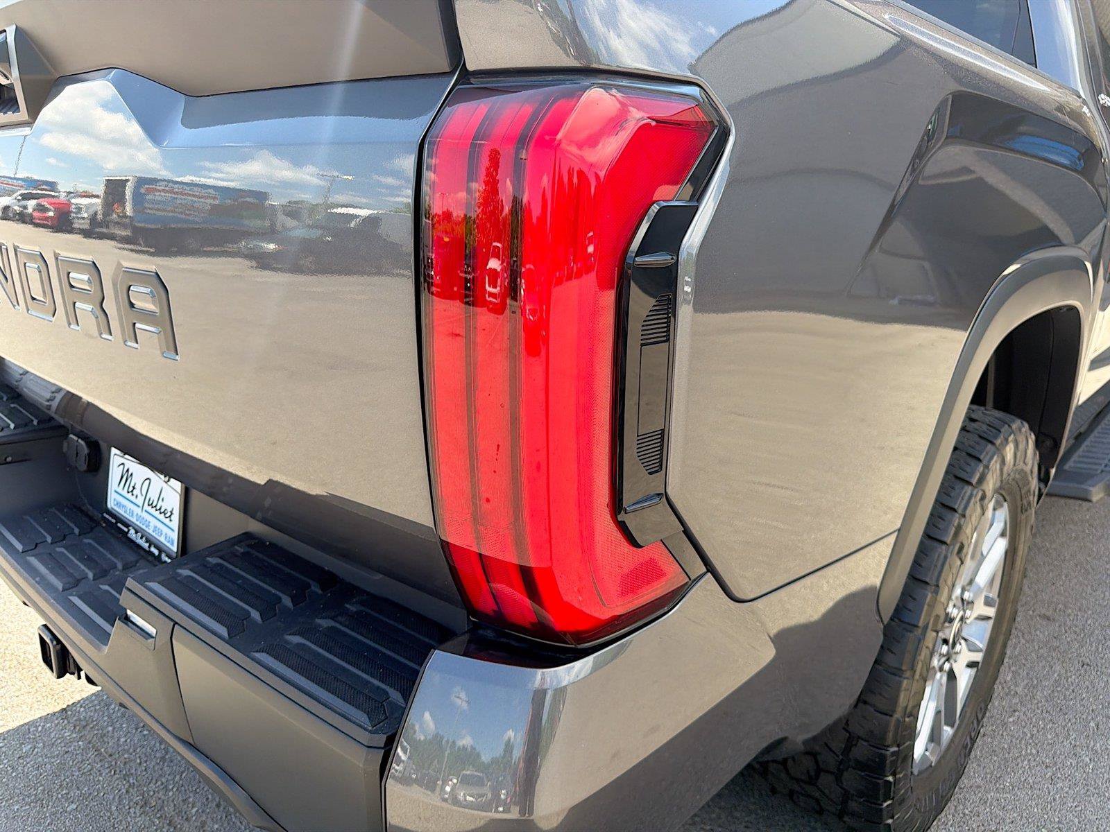 Used 2024 Toyota Tundra SR5 AWD/4WD image 11