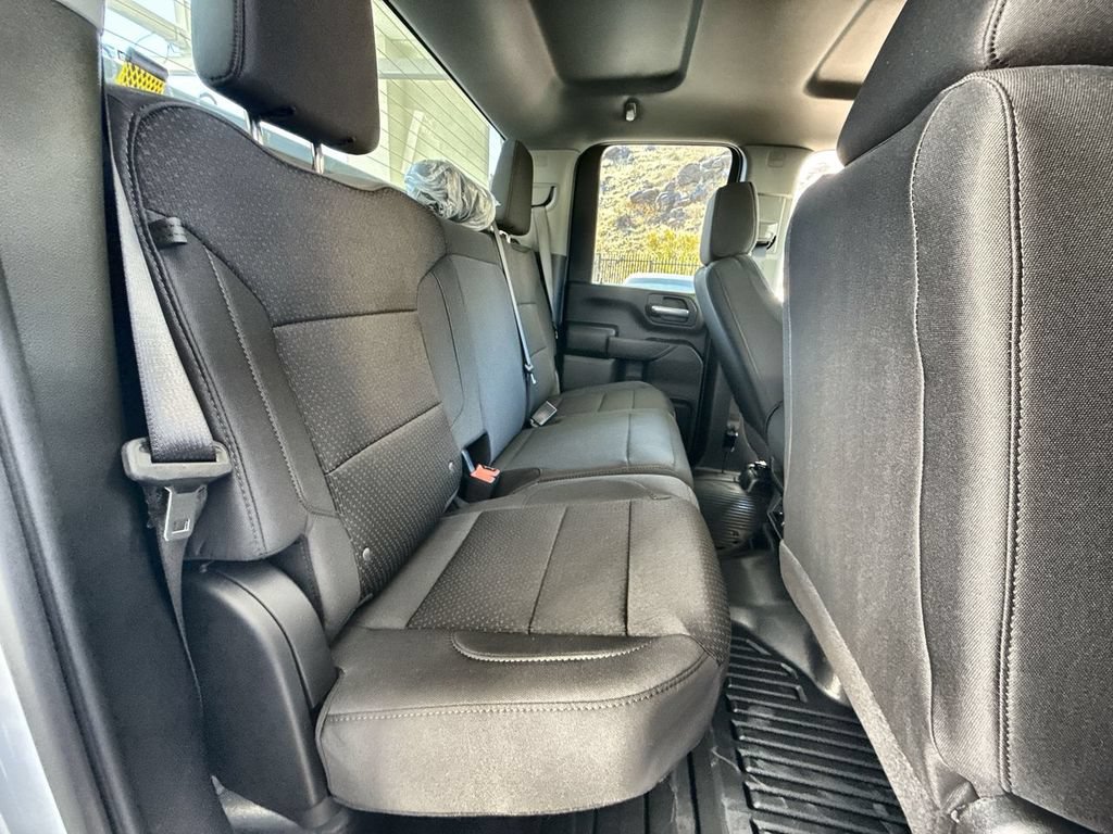 New 2026 GMC Sierra 2500 Pro w/ Convenience Package RWD image 18