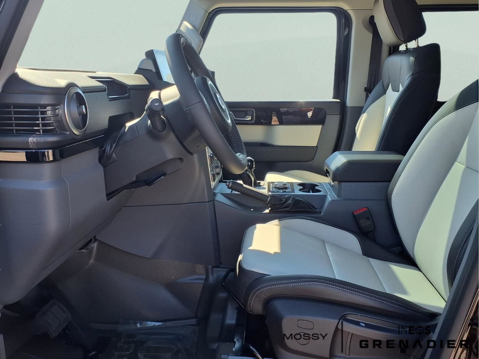 New 2025 INEOS Grenadier Fieldmaster Edition image 8