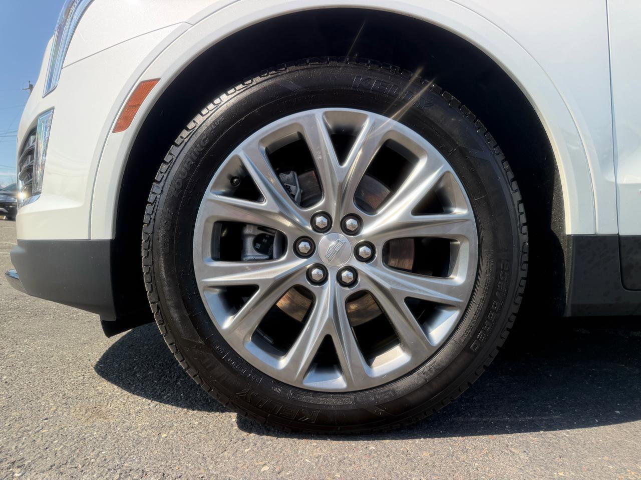 Used 2021 Cadillac XT5 Sportv w/ LPO, Floor Liner Package image 29
