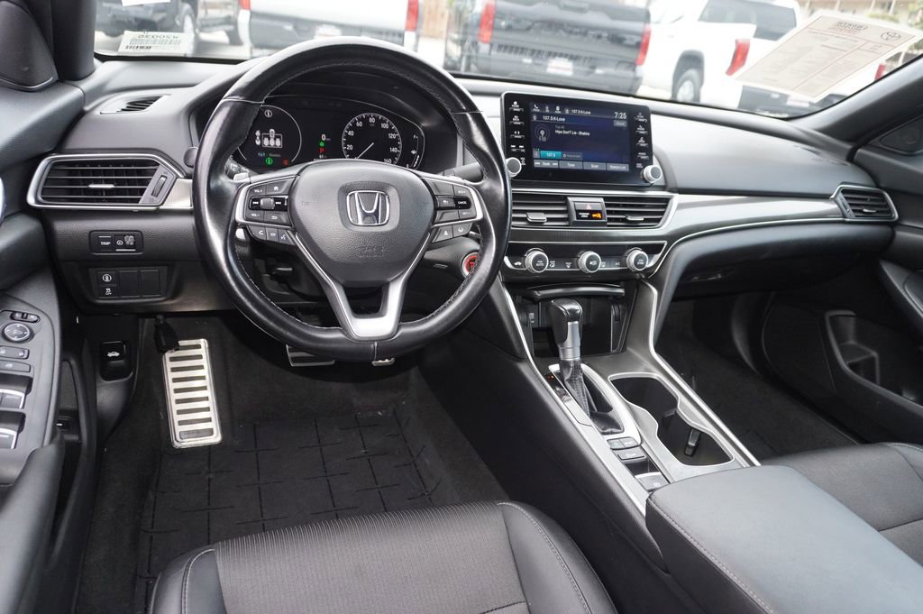 Used 2021 Honda Accord Sport image 14