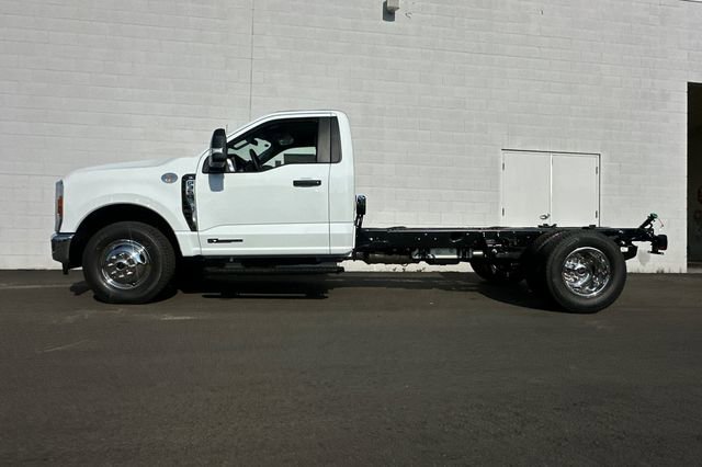 New 2026 Ford F350 XL w/ XL Chrome Package RWD image 6