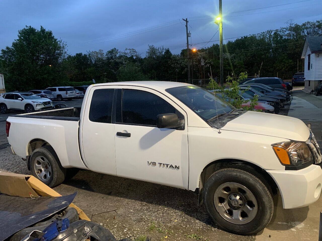 Used 2013 Nissan Titan S RWD image 2